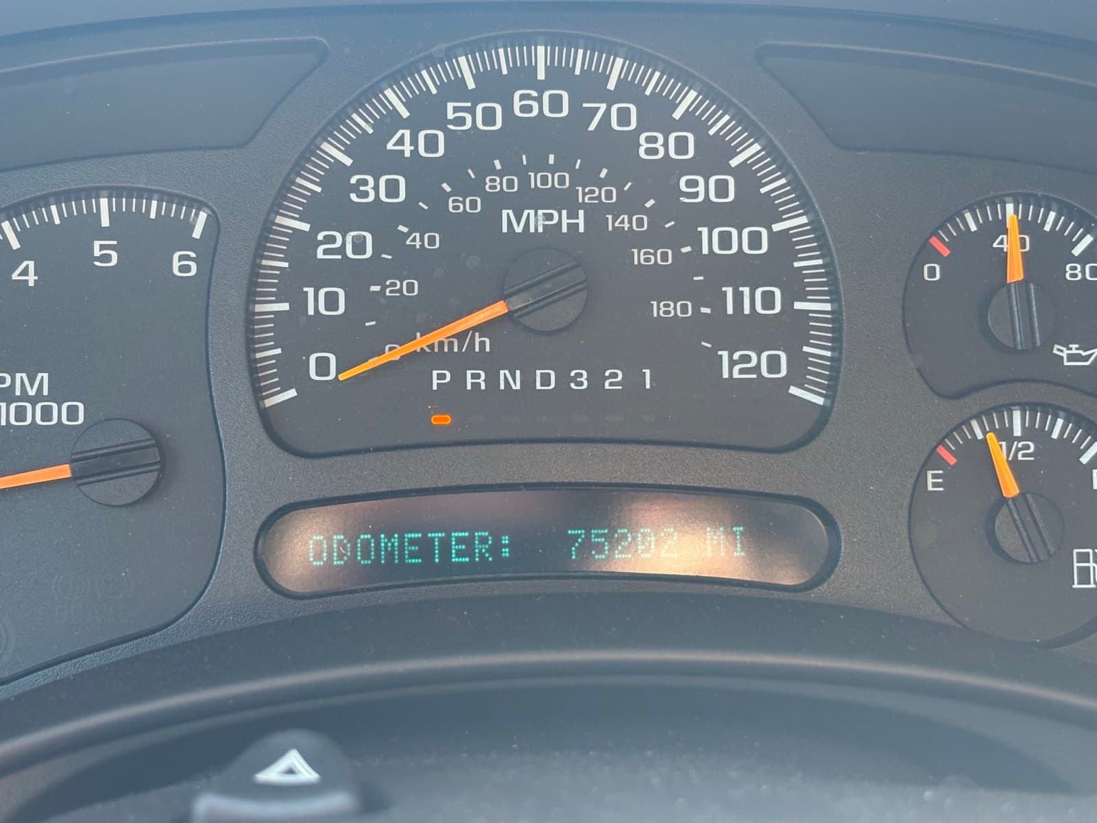 2006 Chevrolet Tahoe — photo 13